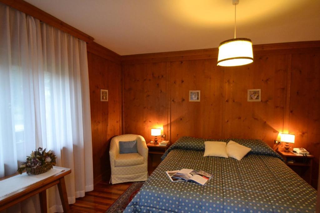 Hotel Villa Nevada Cortina d'Ampezzo Ruang foto